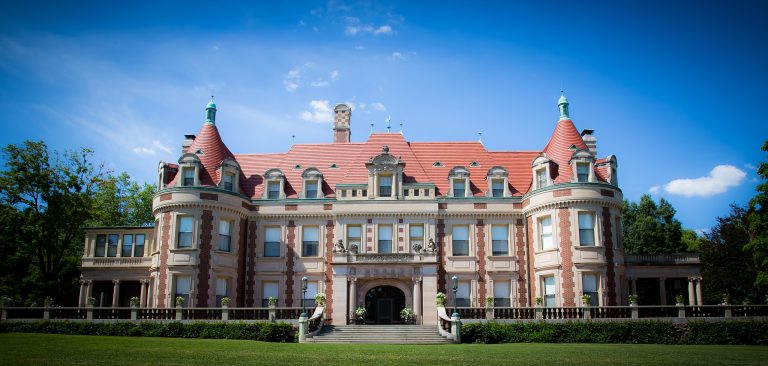 Tour_Behind-The-Scenes_Header